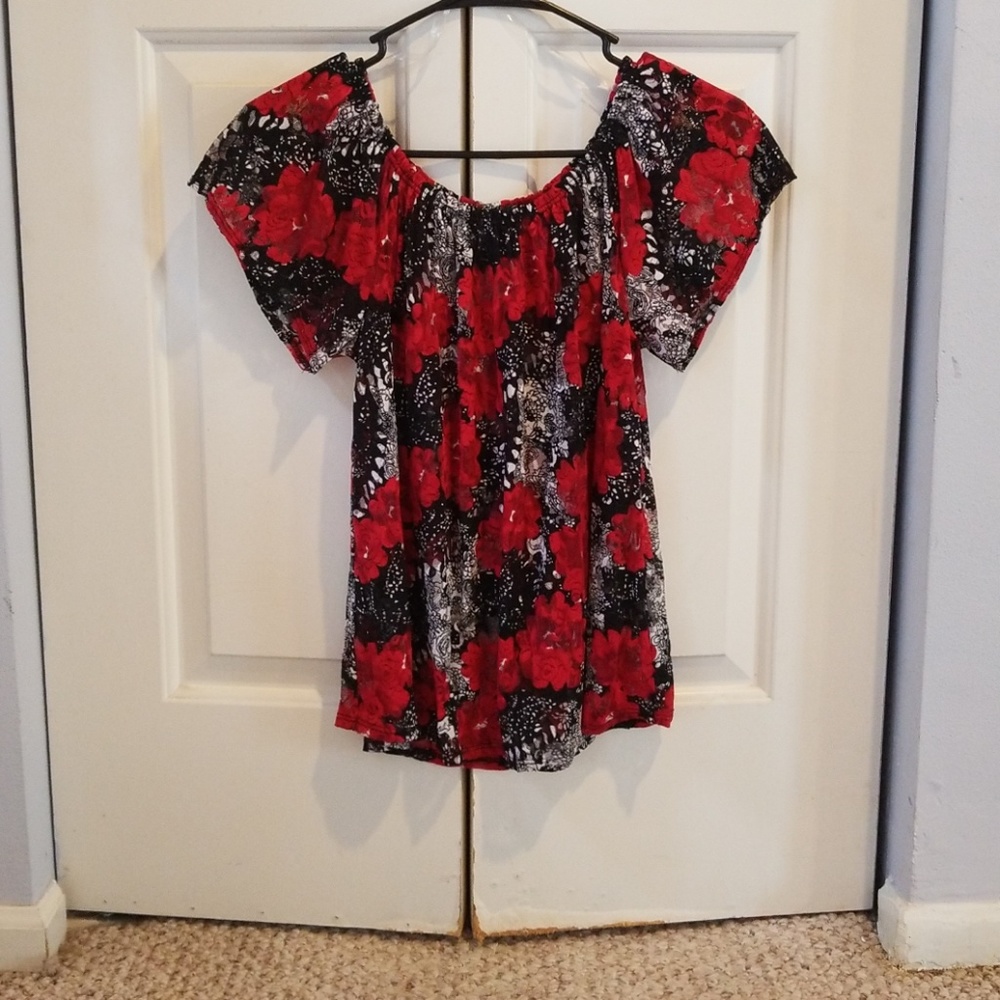 Flower red off shoulder top